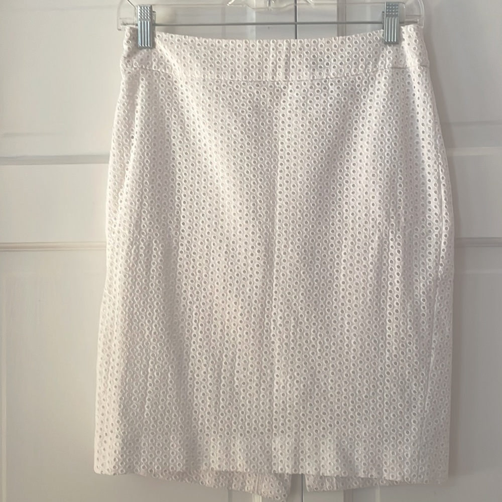 Ann Taylor White Eyelet Pencil Skirt